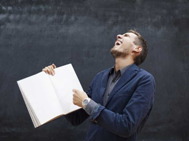 به اشتباهات خود بخندید به اشتباهات خود بخندید
